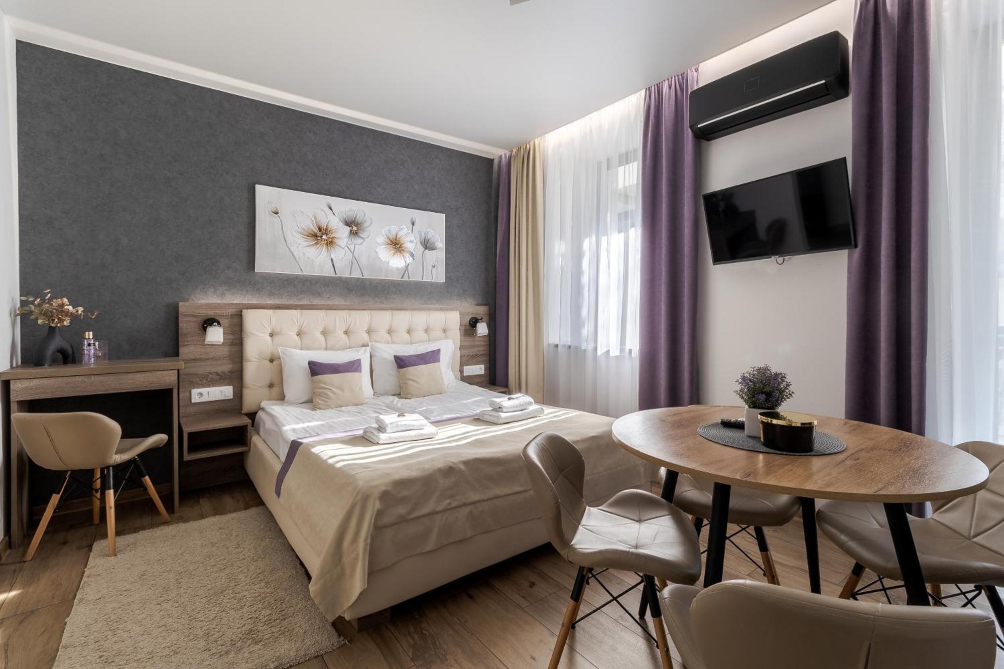 Demar Apart Violet Lviv Exterior foto