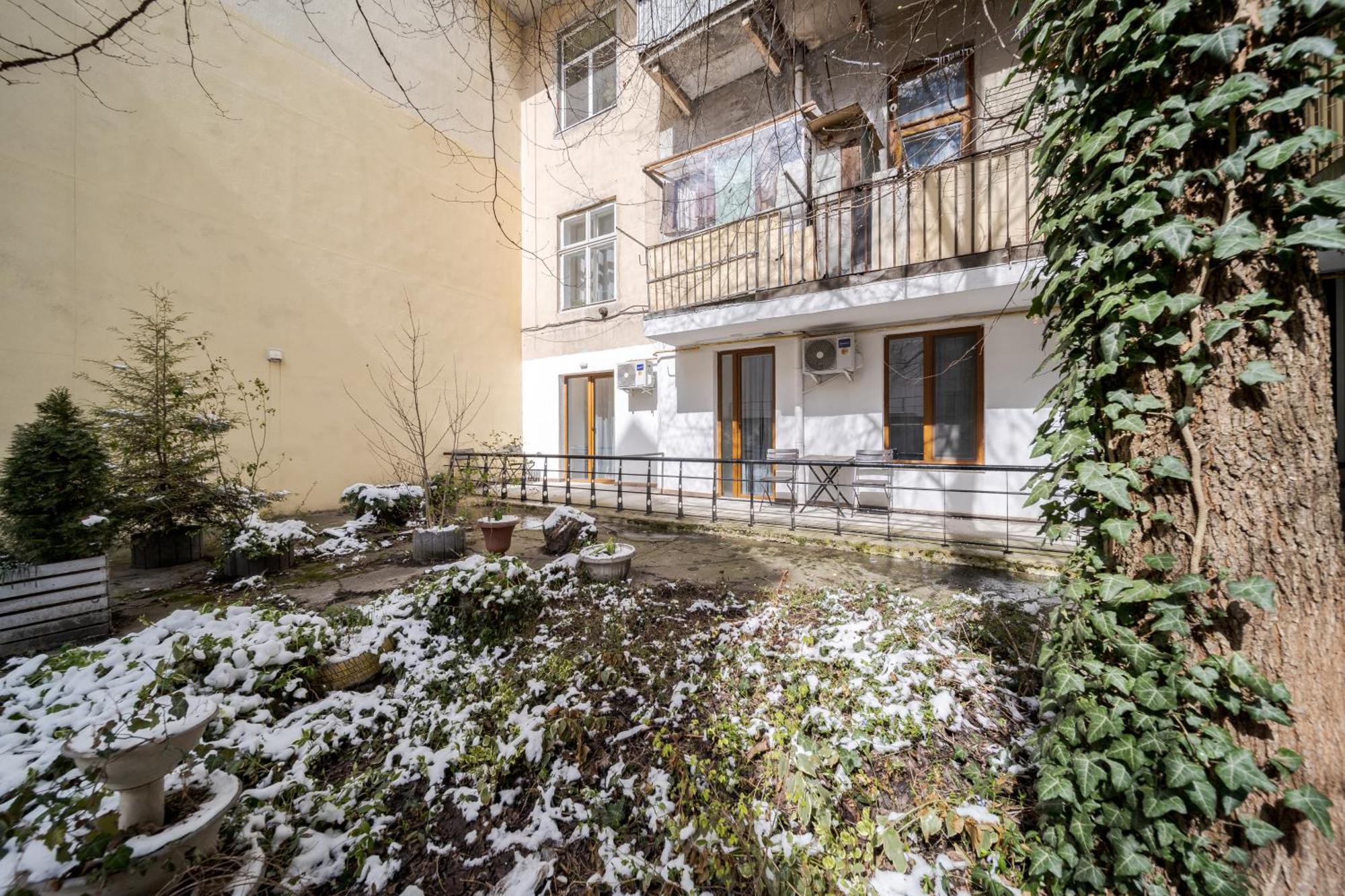 Demar Apart Violet Lviv Exterior foto