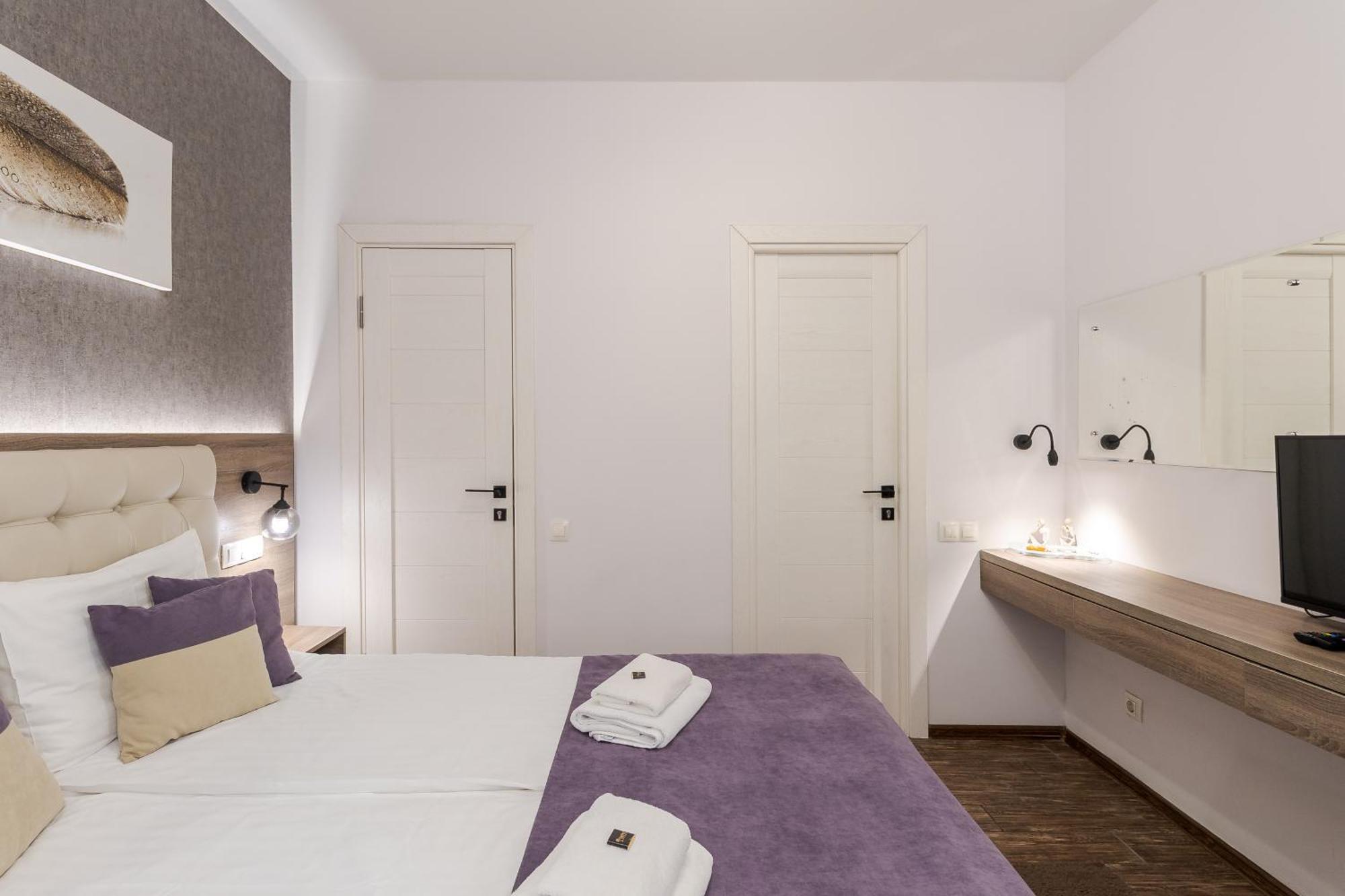 Demar Apart Violet Lviv Exterior foto